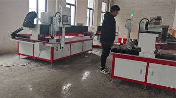 <b>數(shù)控鉆孔機(jī)與搖臂鉆孔機(jī)相比有什么優(yōu)勢？</b>